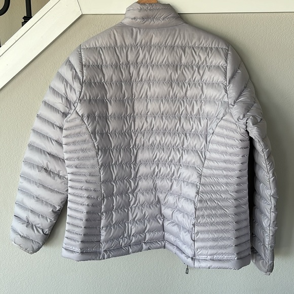 Patagonia women’s down sweater/jacket XL - Picture 9 of 9